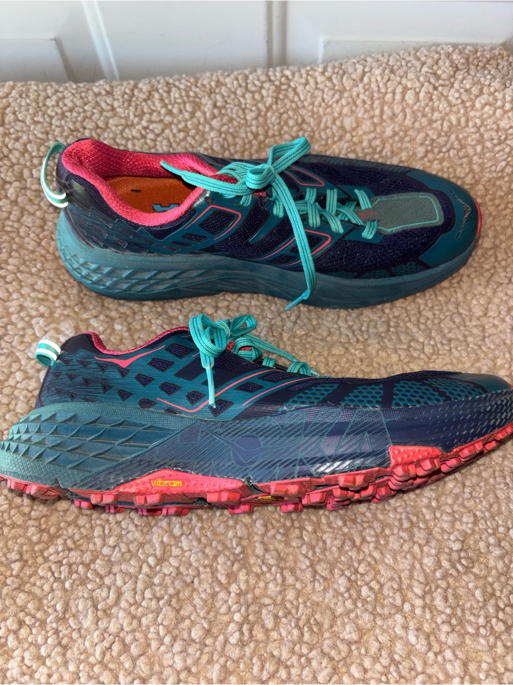 Hoka One One navy/teal Speedgoat 2 shoes size 7.5 - Picture 4 of 7